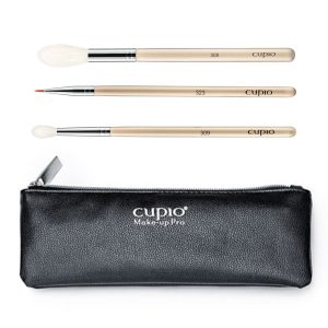 Travel brush set