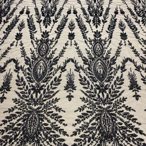 Dantela Couture Neagra cu Model Simetric, cu Margele si Paiete