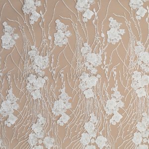 Dantela cu Model Floral, cu Flori 3D, Perle Sidefate si Paiete