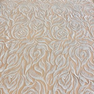 Dantela cu Model Floral, cu Perle Sidefate si Paiete