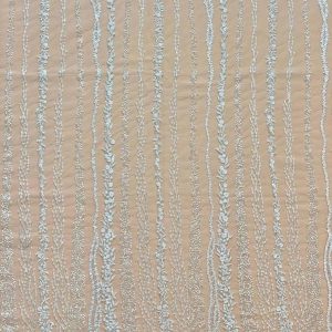 Dantela cu Model Liniar cu Flori, cu Perle Sidefate si Paiete