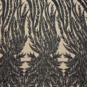 Dantela Couture Neagra cu Panou, cu Perle, Margele si Paiete