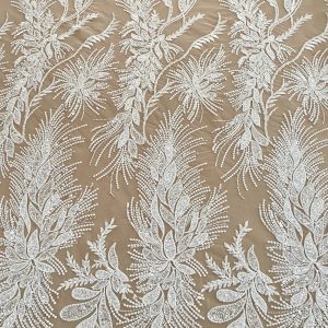 Dantela Couture Ivory cu Model Floral, cu Perle, Margele si Paiete