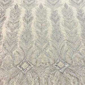 Dantela Couture Argintie cu Model Geometric, cu Perle, Margele si Paiete